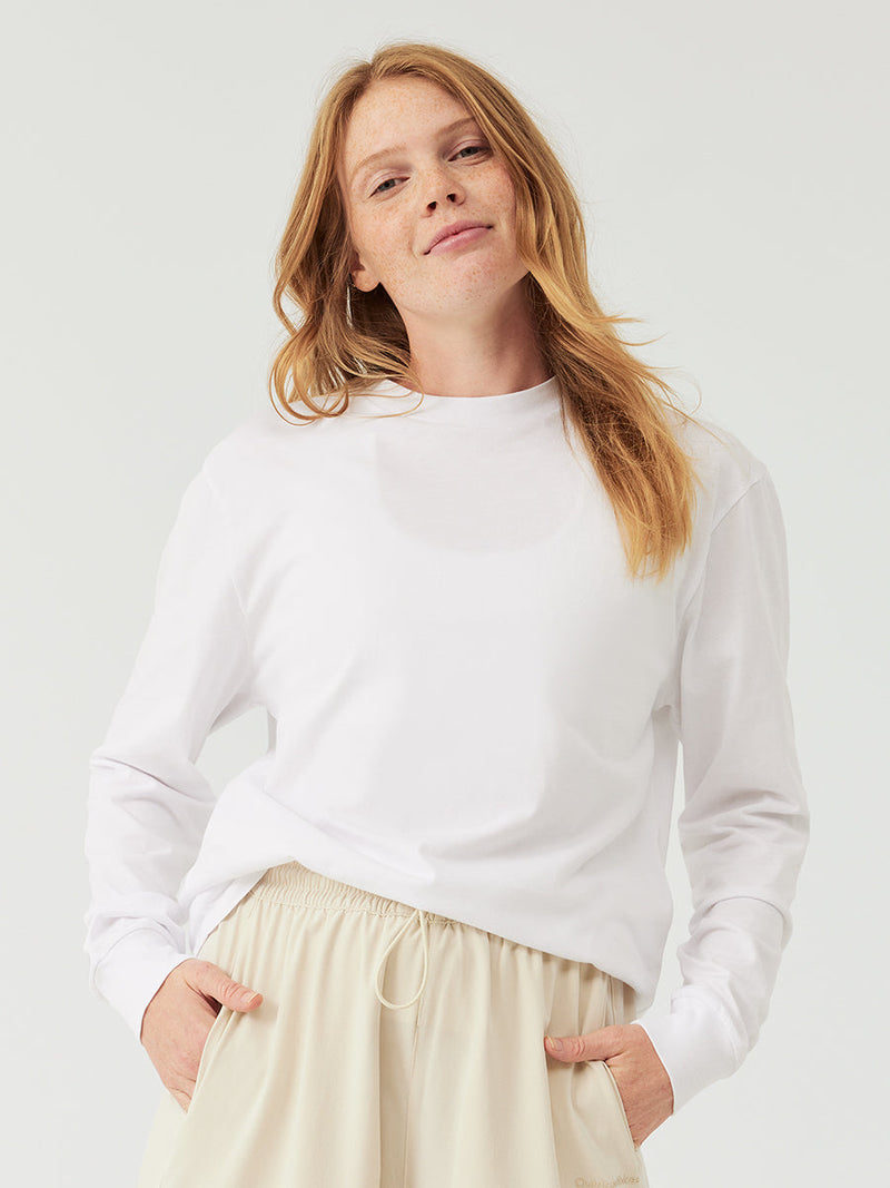 a person wearing a white shirt
