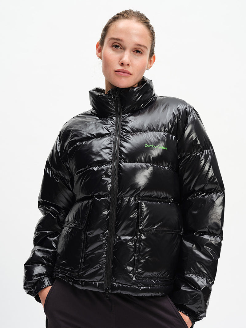 Gloss Puffer in Black – front view zipped