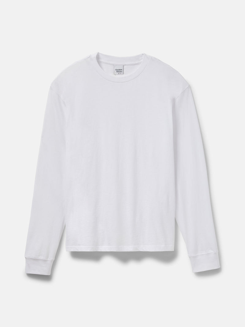 Flat lay of Everyday Classic Longsleeve in White, featuring a relaxed fit and classic long sleeves.
